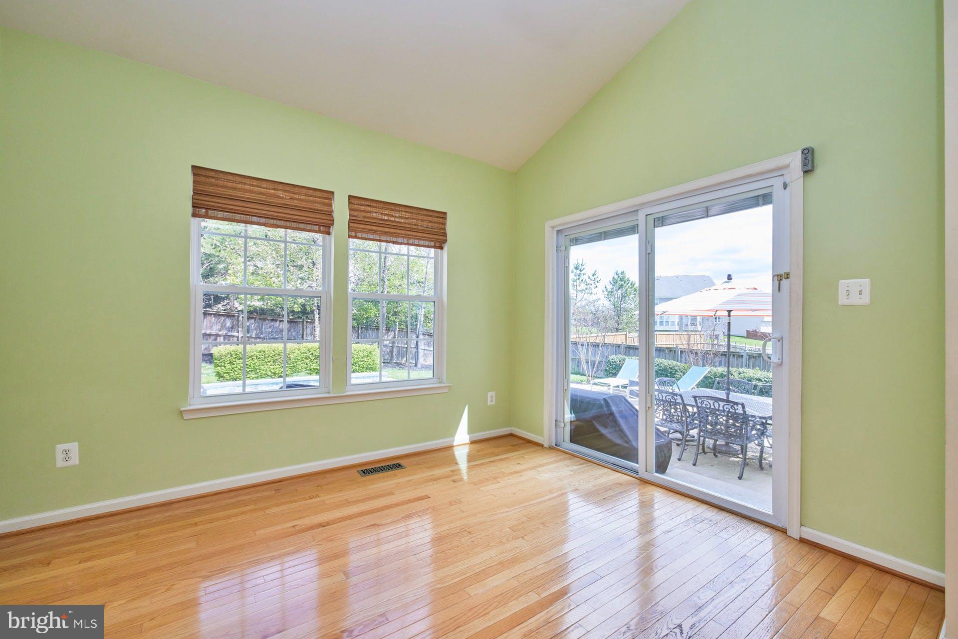 13656 Dodsworth Drive Bristow, VA 20136 - Photo 12 of 36