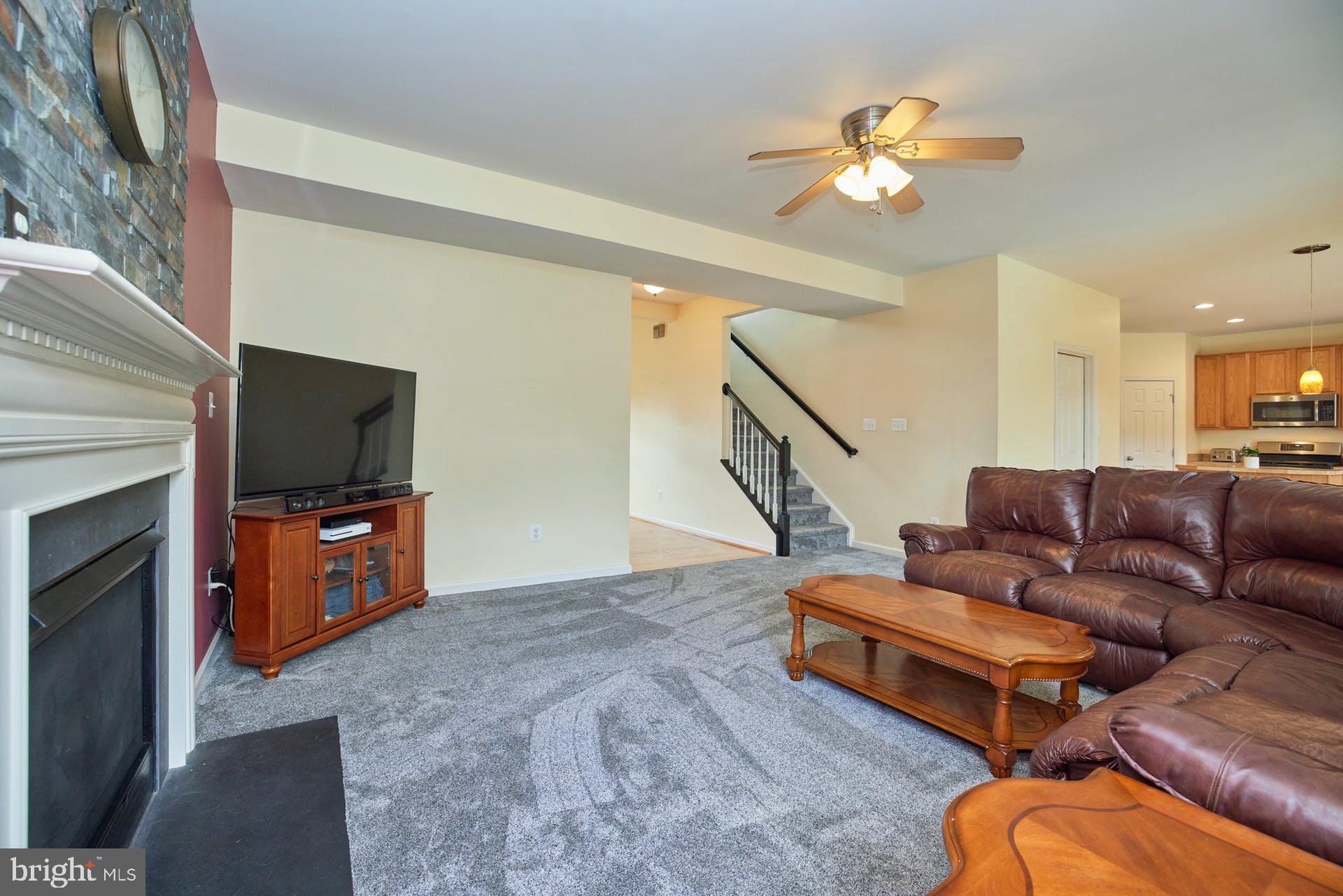 13656 Dodsworth Drive Bristow, VA 20136 - Photo 10 of 36