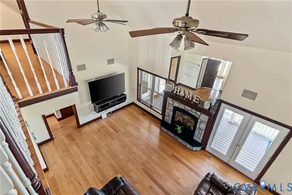 $889,000 | 101 North Lake Drive, Hartfield, VA 23071
