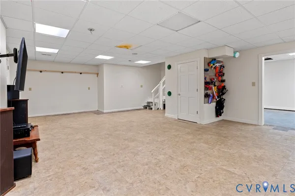 $889,000 | 101 North Lake Drive, Hartfield, VA 23071