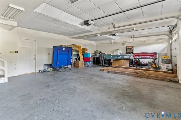 $889,000 | 101 North Lake Drive, Hartfield, VA 23071