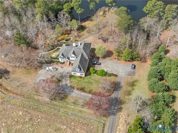 $889,000 | 101 North Lake Drive, Hartfield, VA 23071