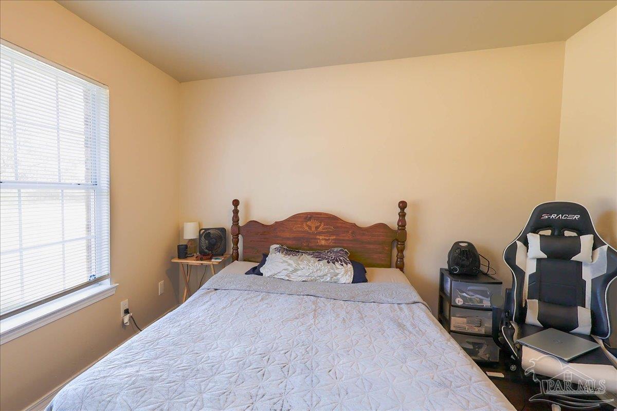 7132 Jennifer Road Pensacola, FL 32526 - Photo 33 of 40