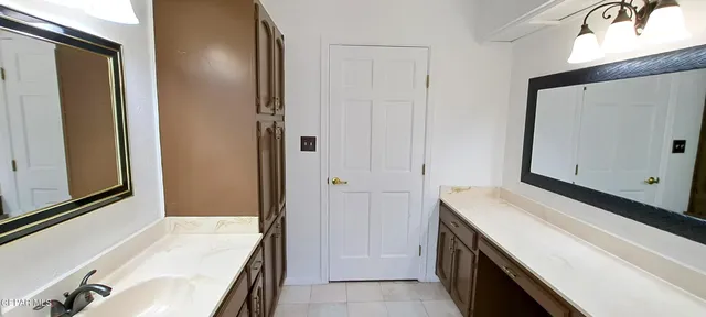 $469,000 | 4244 Park Hill Drive, El Paso, TX 79902