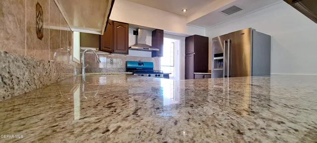 $469,000 | 4244 Park Hill Drive, El Paso, TX 79902