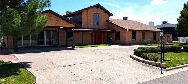 $469,000 | 4244 Park Hill Drive, El Paso, TX 79902