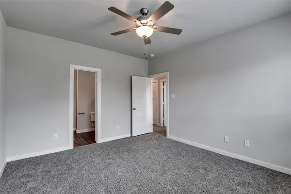 $1,895 | 704 Wheatfield Drive, Venus, TX 76084