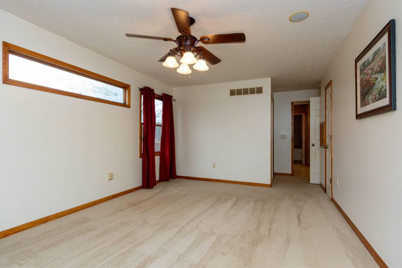 11315 Old Mill Road Englewood, OH 45322 - Photo 27 of 64