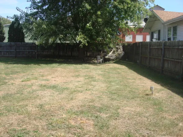 $1,500 | 601 Catlin Street, Ottawa, IL 61350