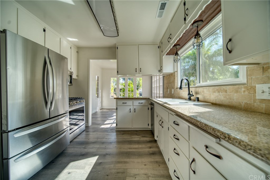 4442 Linwood Place Riverside, CA 92506 - Photo 16 of 42 Gallery Image 16
