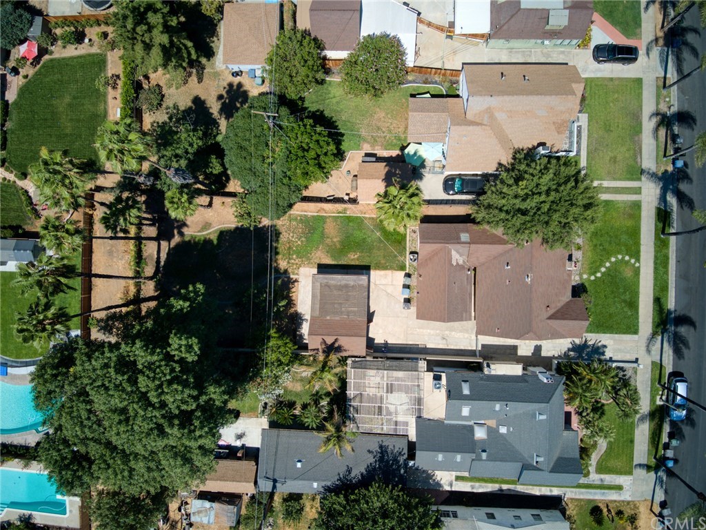 4442 Linwood Place Riverside, CA 92506 - Photo 9 of 42 Gallery Image 9
