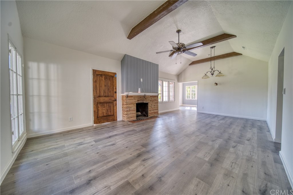 4442 Linwood Place Riverside, CA 92506 - Photo 10 of 42 Gallery Image 10