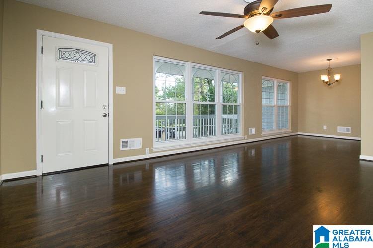 720 Valley Street Birmingham, AL 35226 - Photo 4 of 23