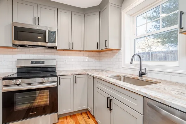 $2,750 | 33 Milton Street, Unit 1, Fitchburg, MA 01420