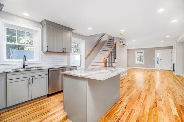 $2,750 | 33 Milton Street, Unit 1, Fitchburg, MA 01420