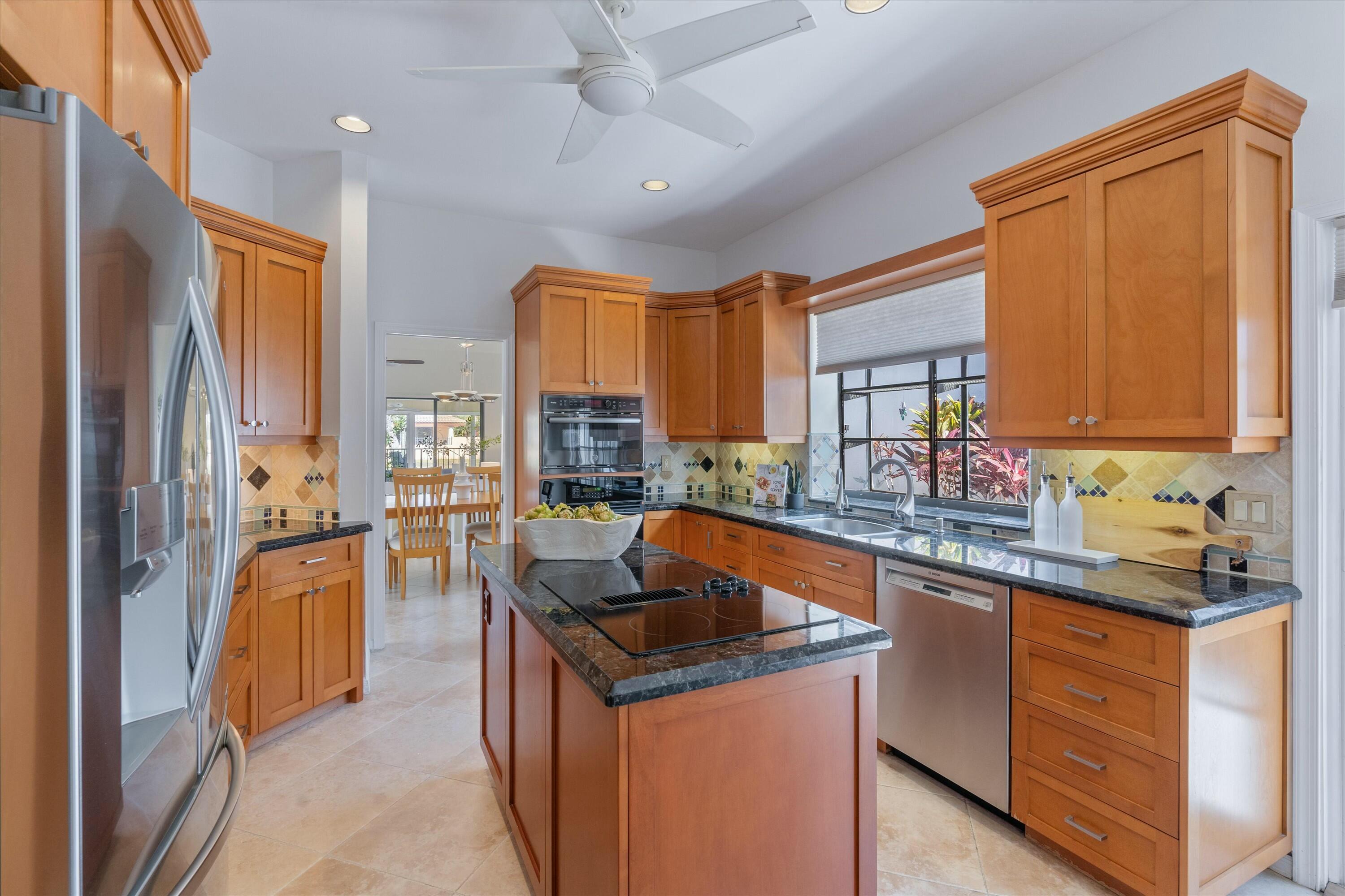 23101 Via Stel Boca Raton, FL 33433 - Photo 4 of 25 tempImageMN4KFE