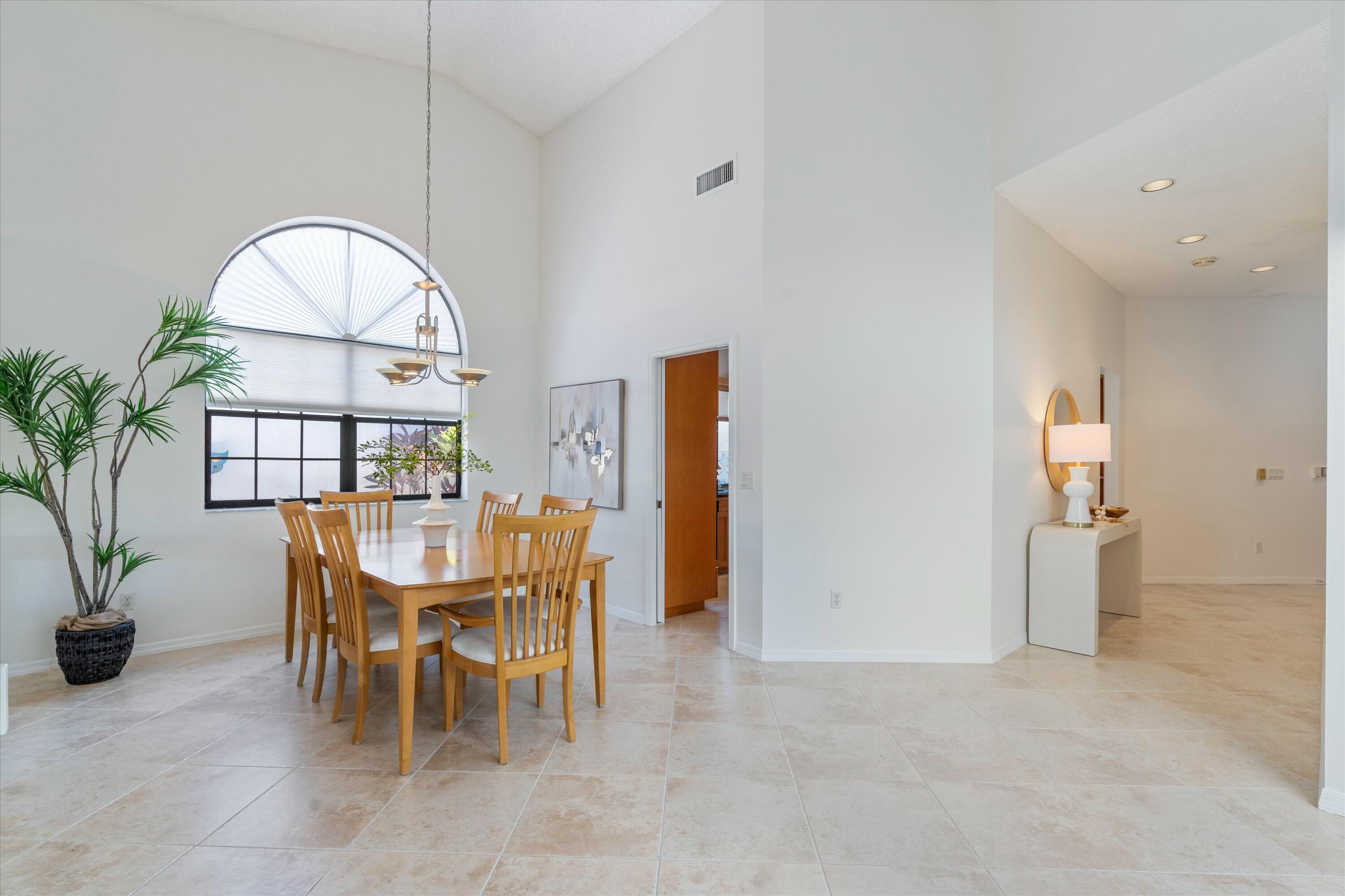 23101 Via Stel Boca Raton, FL 33433 - Photo 6 of 25 tempImageUIgUwB