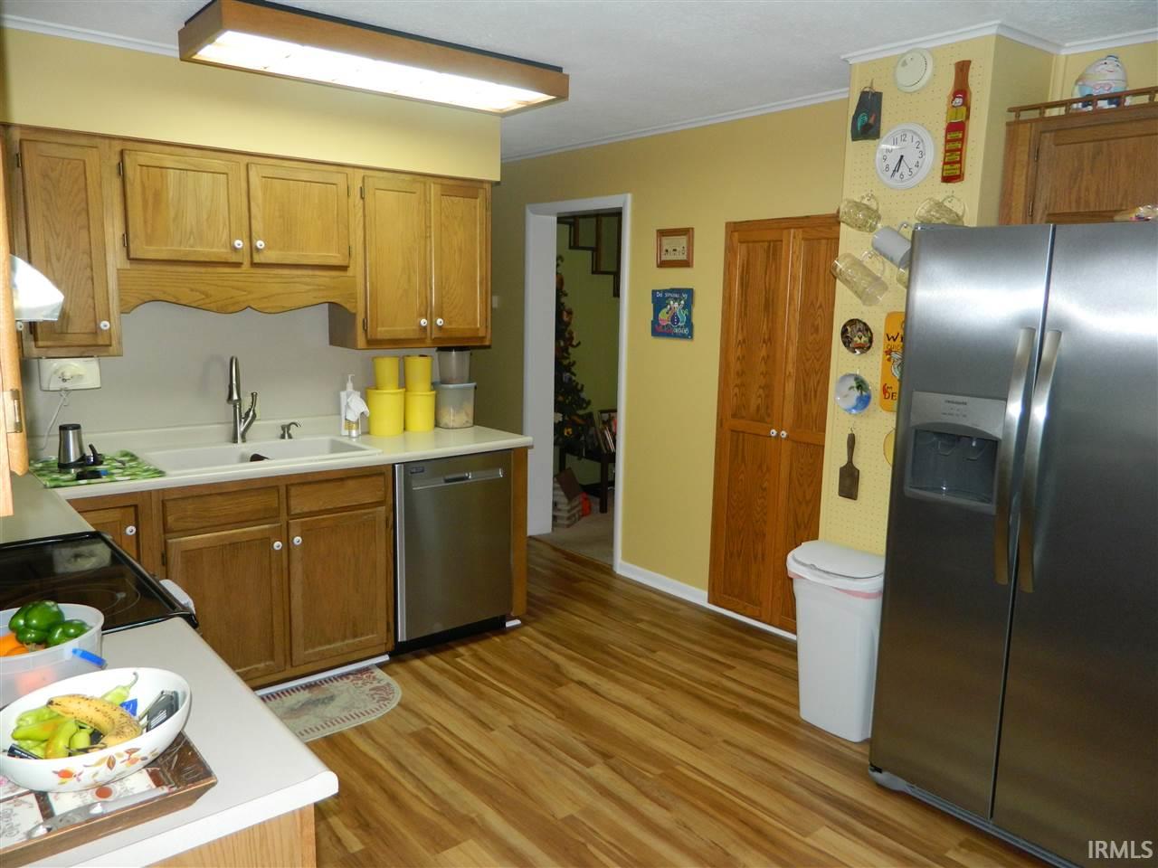 176 St Road Bedford, IN 47421 - Photo 7 of 26 Gallery Image 7