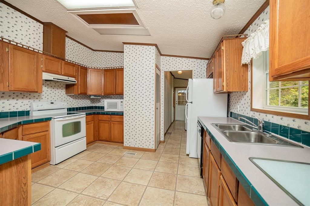 4821 West River Road Mount Pleasant, MI 48858 - Photo 12 of 25