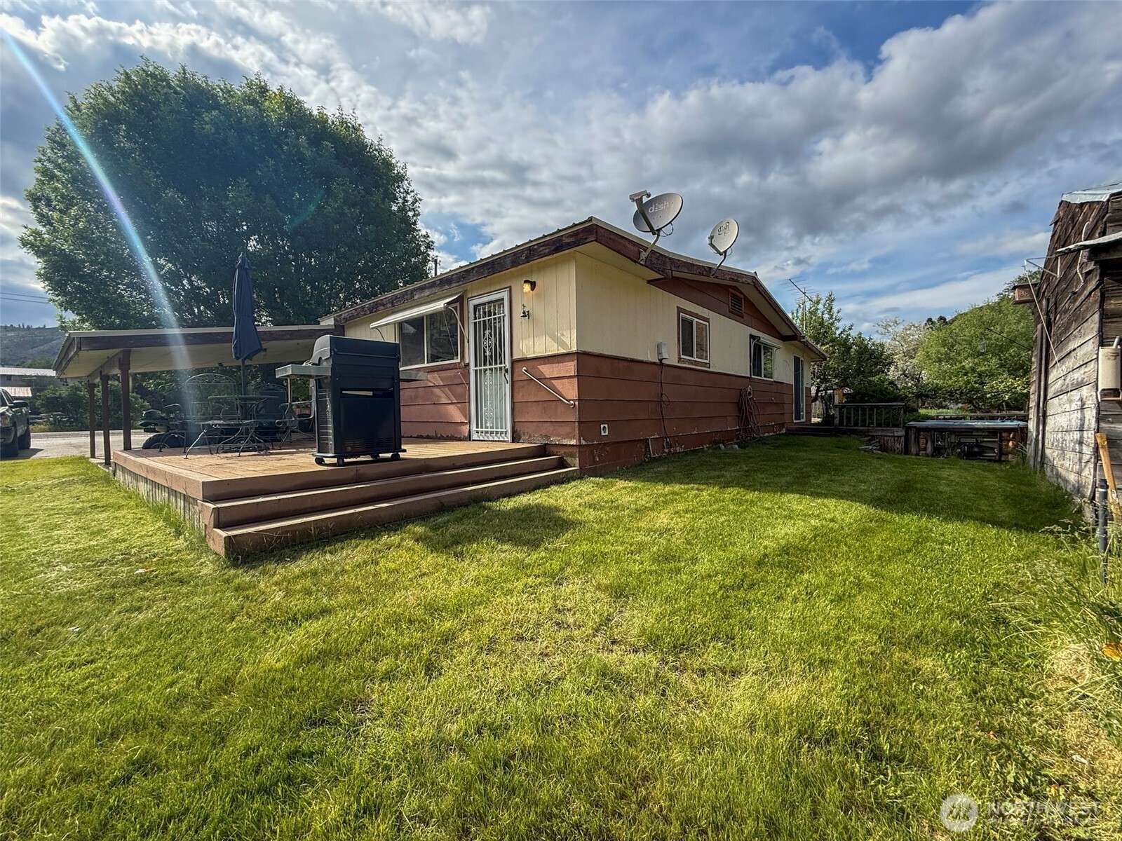 518 Bridge Street Twisp, WA 98856 - Photo 29 of 40 a house view with a garden space