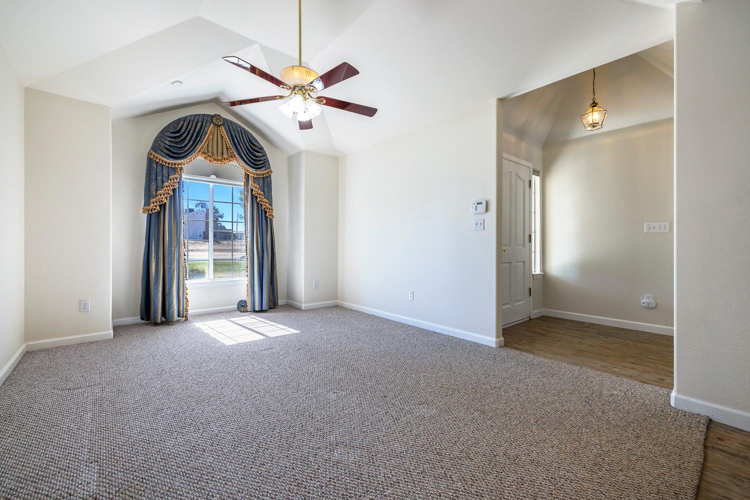 16673 La Canada Road Madera, CA 93636 - Photo 11 of 73