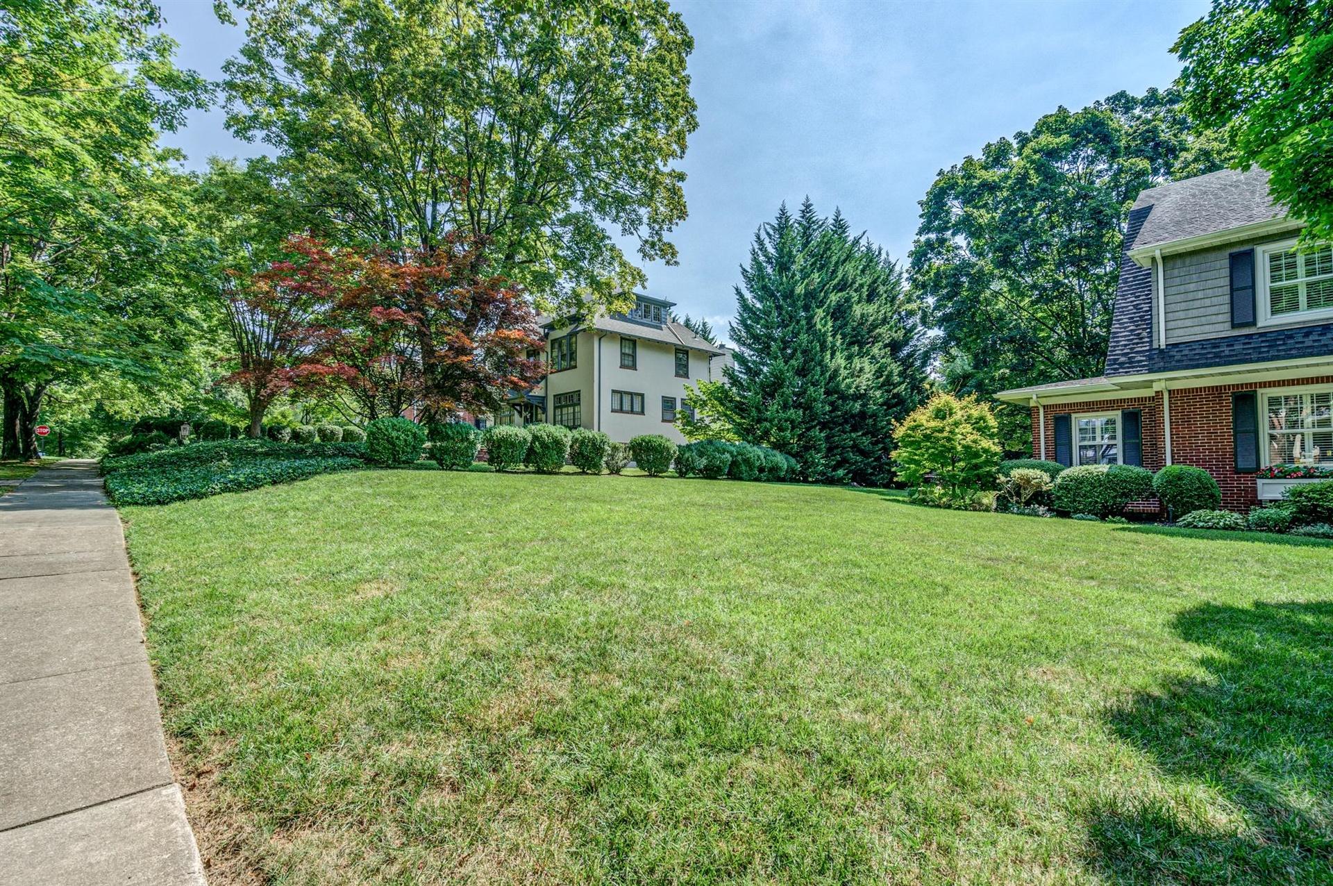 1918 Greenwood Road Southwest Roanoke, VA 24015 - Photo 51 of 55 51-1918 Greenwood Ave SW 051
