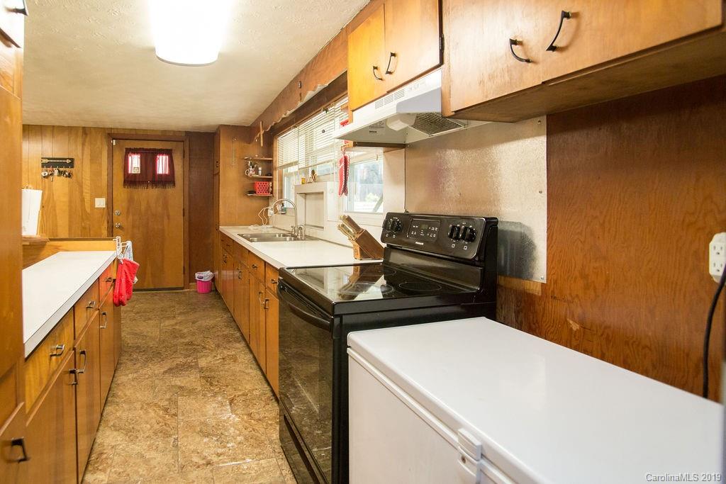 525 Pete Brittain Road Morganton, NC 28655 - Photo 11 of 41 Gallery Image 11