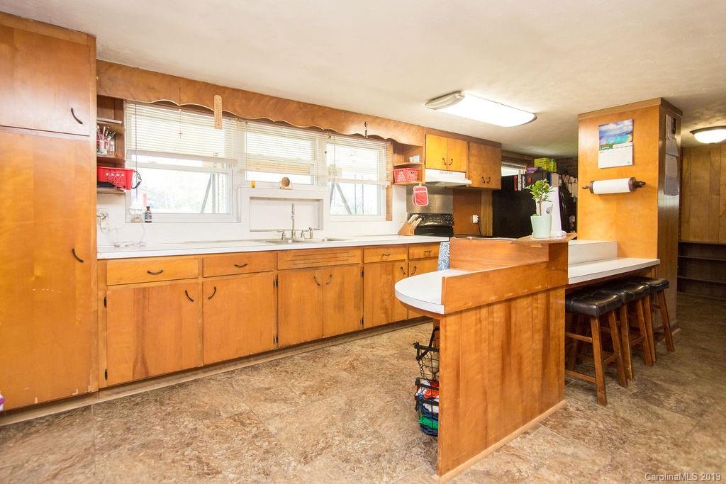 525 Pete Brittain Road Morganton, NC 28655 - Photo 13 of 41 Gallery Image 13
