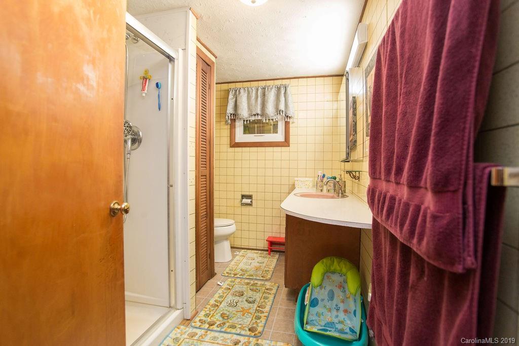 525 Pete Brittain Road Morganton, NC 28655 - Photo 21 of 41 Gallery Image 21