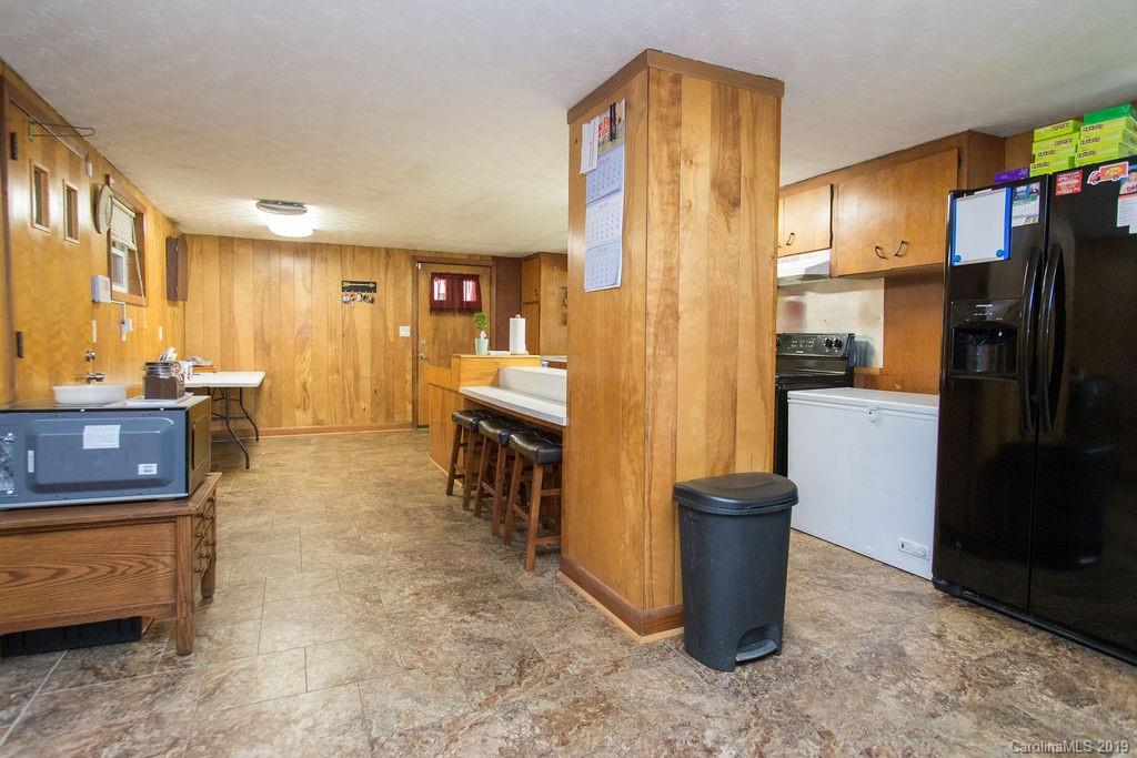 525 Pete Brittain Road Morganton, NC 28655 - Photo 8 of 41 Gallery Image 8