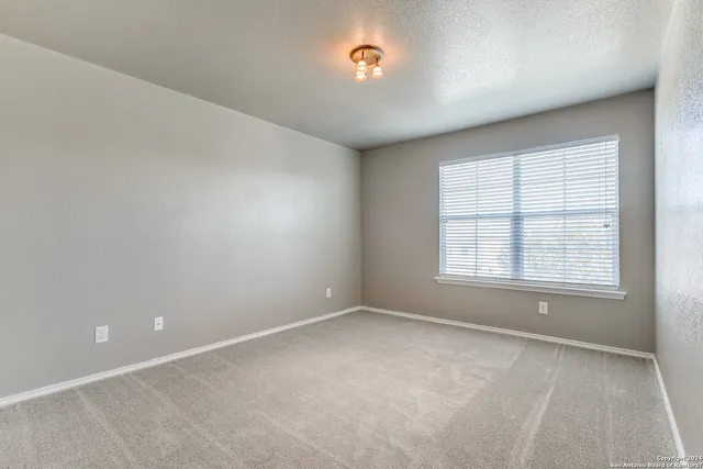 $1,995 | 370 Perch Horizon, San Antonio, TX 78253