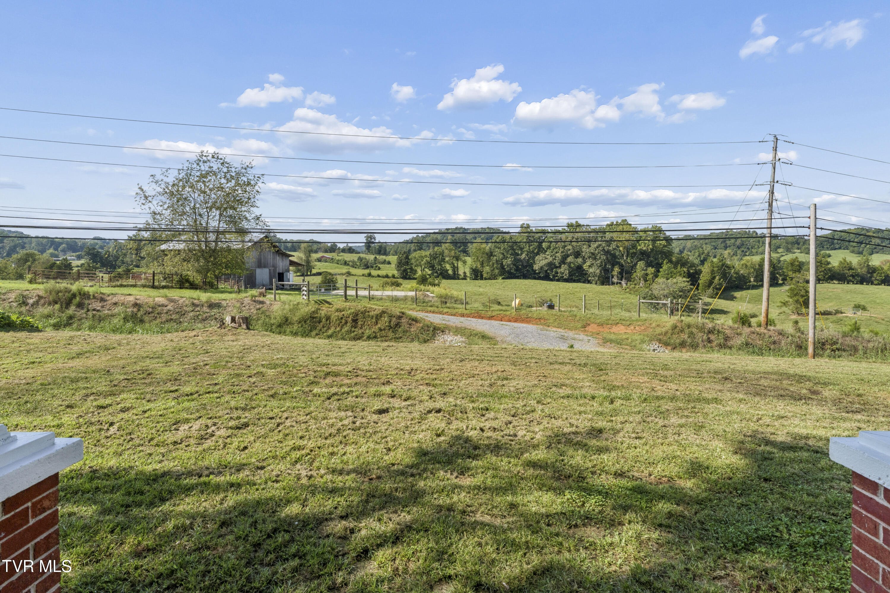 5344 Carters Valley Road Church Hill, TN 37642 - Photo 5 of 40 Carters-42