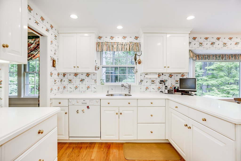 4 Stillmeadow Road Weston, MA 02493 - Photo 6 of 26 Gallery Image 6