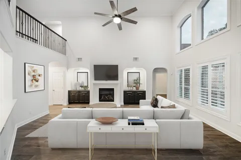 $925,000 | 6211 Alameda Point Lane, Houston, TX 77041