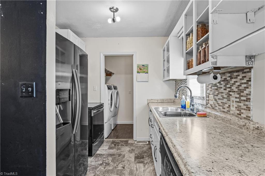 819 Mobile Street High Point, NC 27260 - Photo 9 of 21