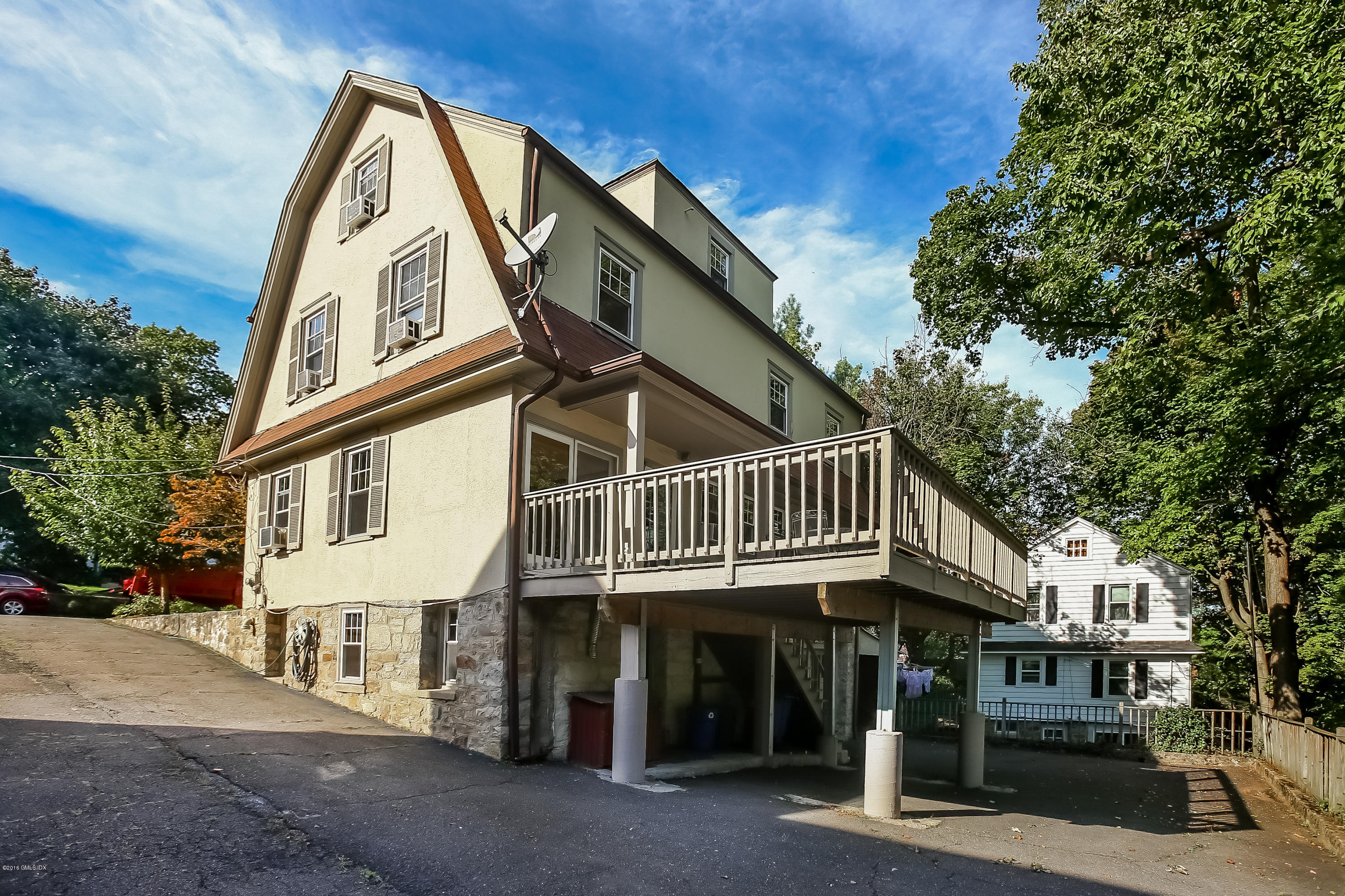 5 Sound View Terrace Greenwich, CT 06830 - Photo 25 of 29 026-Rear_View-3248980-large