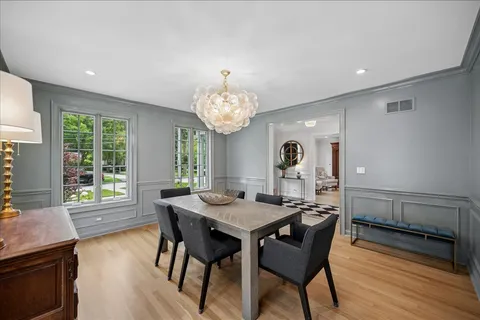 $2,899,000 | 792 Walden Road, Winnetka, IL 60093