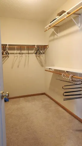 $4,100 | 20952 Hydra Court, Lakeville, MN 55044