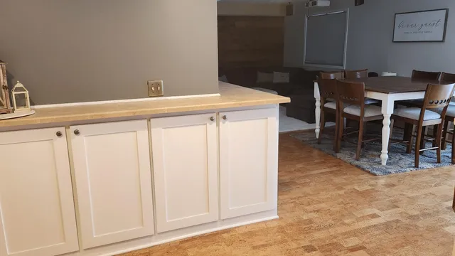 $4,100 | 20952 Hydra Court, Lakeville, MN 55044