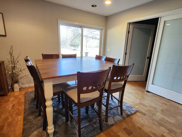 $4,100 | 20952 Hydra Court, Lakeville, MN 55044