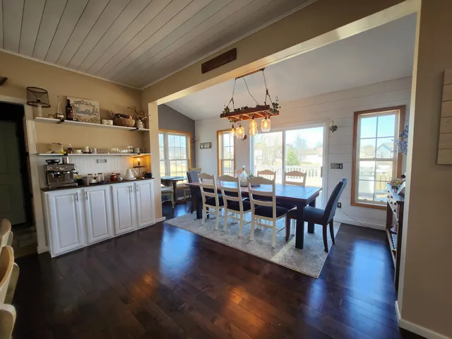 $4,100 | 20952 Hydra Court, Lakeville, MN 55044