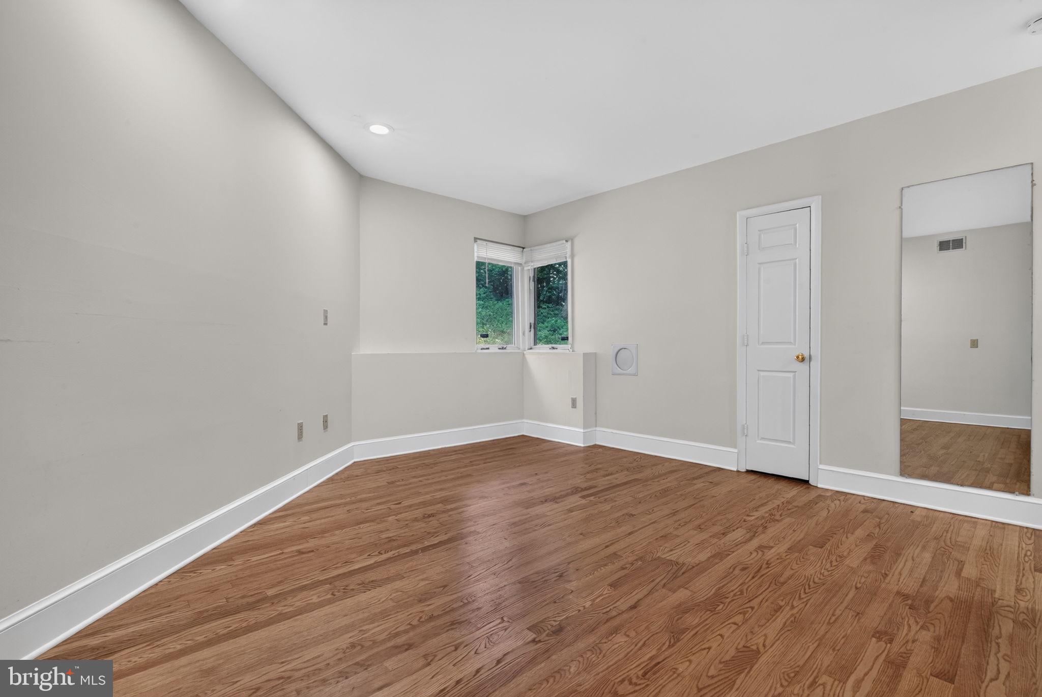 2963 Albemarle Street Northwest Washington, DC 20008 - Photo 28 of 45