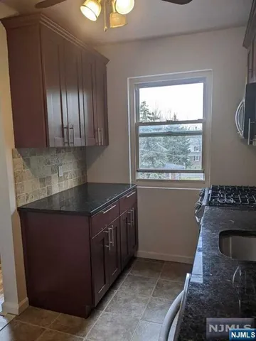 $2,395 | 1491 Terrace Circle, Unit 6, Teaneck, NJ 07666