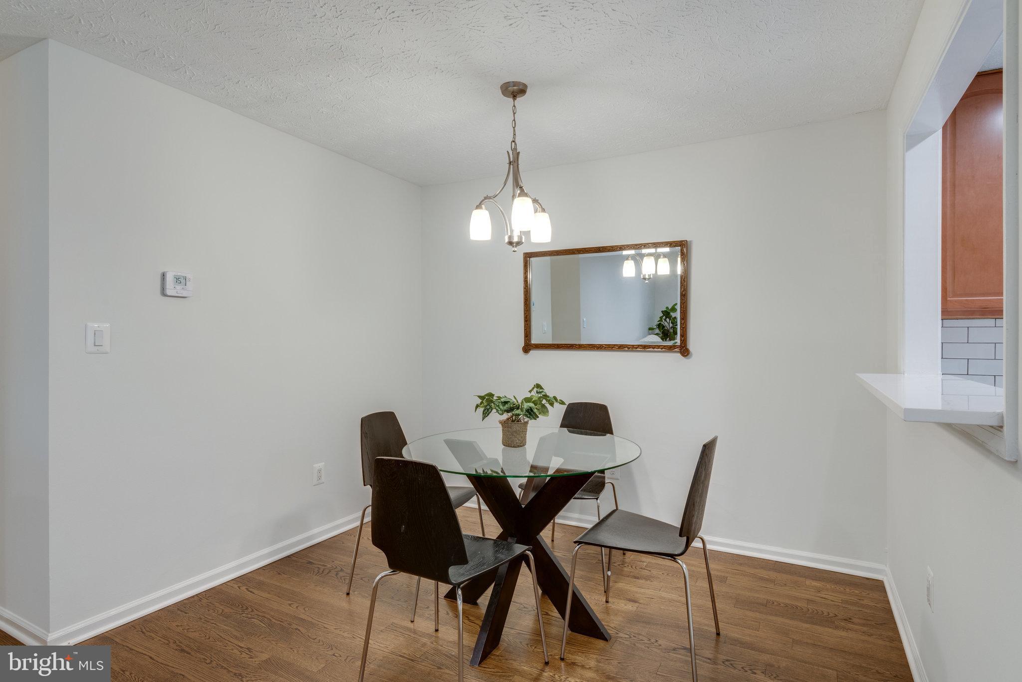 2247 Hunter's Run Drive Reston, VA 20191 - Photo 12 of 42 Gallery Image 12