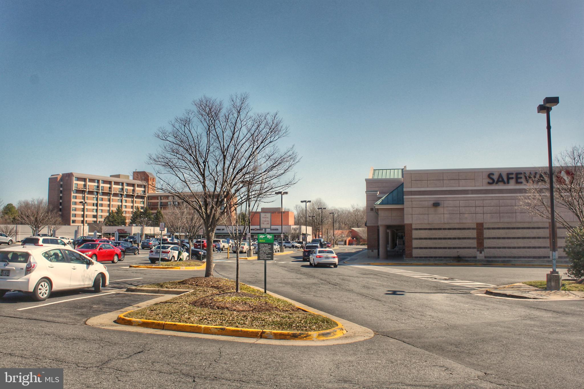 2247 Hunter's Run Drive Reston, VA 20191 - Photo 35 of 42 Hunters woods shopping center located nearby