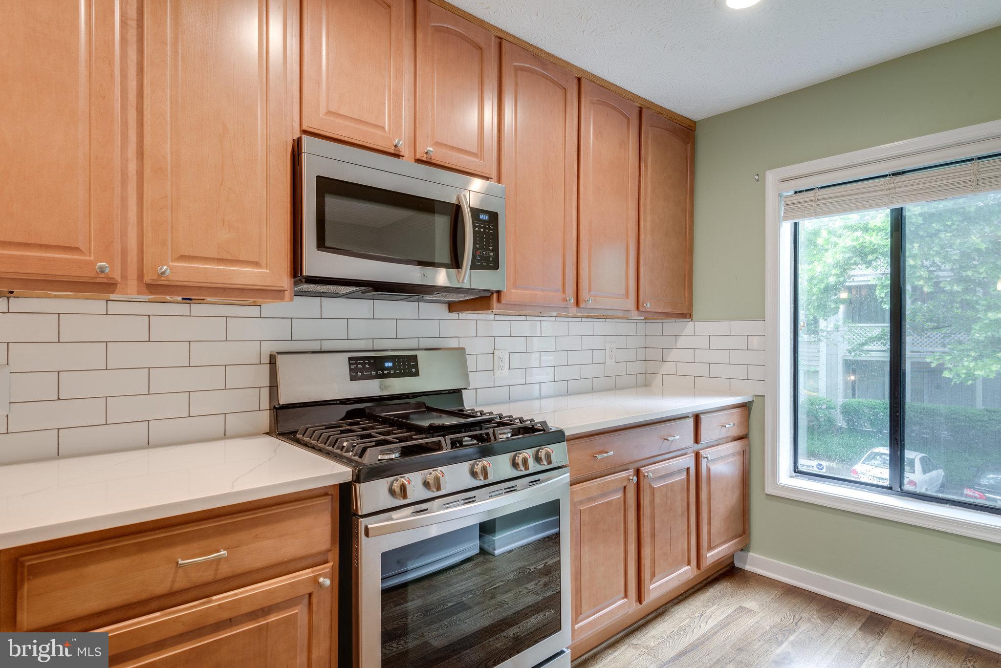 2247 Hunter's Run Drive Reston, VA 20191 - Photo 10 of 42 Gallery Image 10