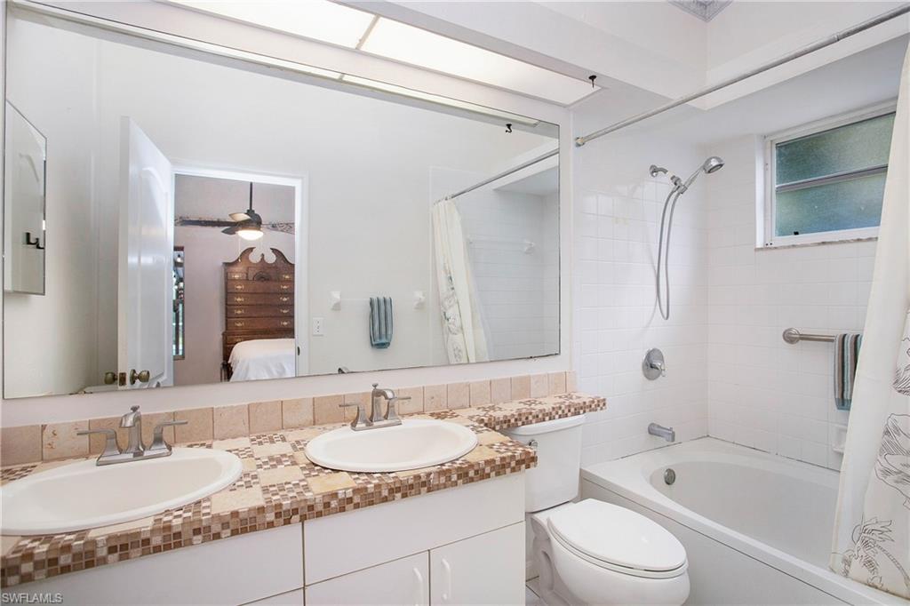 1480 15th Street Southwest Naples, FL 34117 - Photo 13 of 29 Gallery Image 13