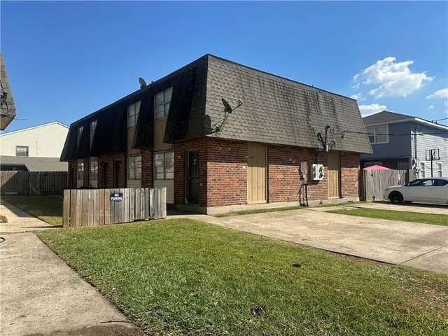 $1,350 | 2908 Tennessee Avenue, Unit B, Kenner, LA 70065