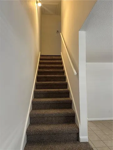 $1,350 | 2908 Tennessee Avenue, Unit B, Kenner, LA 70065