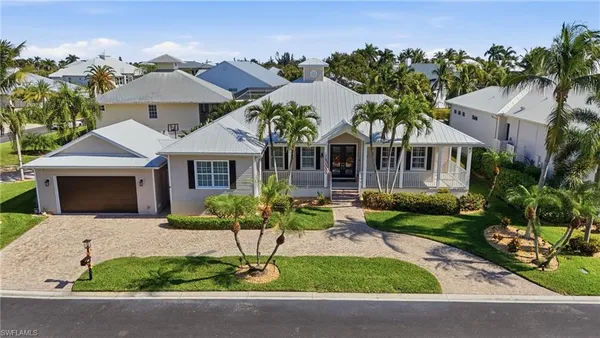 $777,999 | 6050 Tidewater Island Circle, Fort Myers, FL 33908